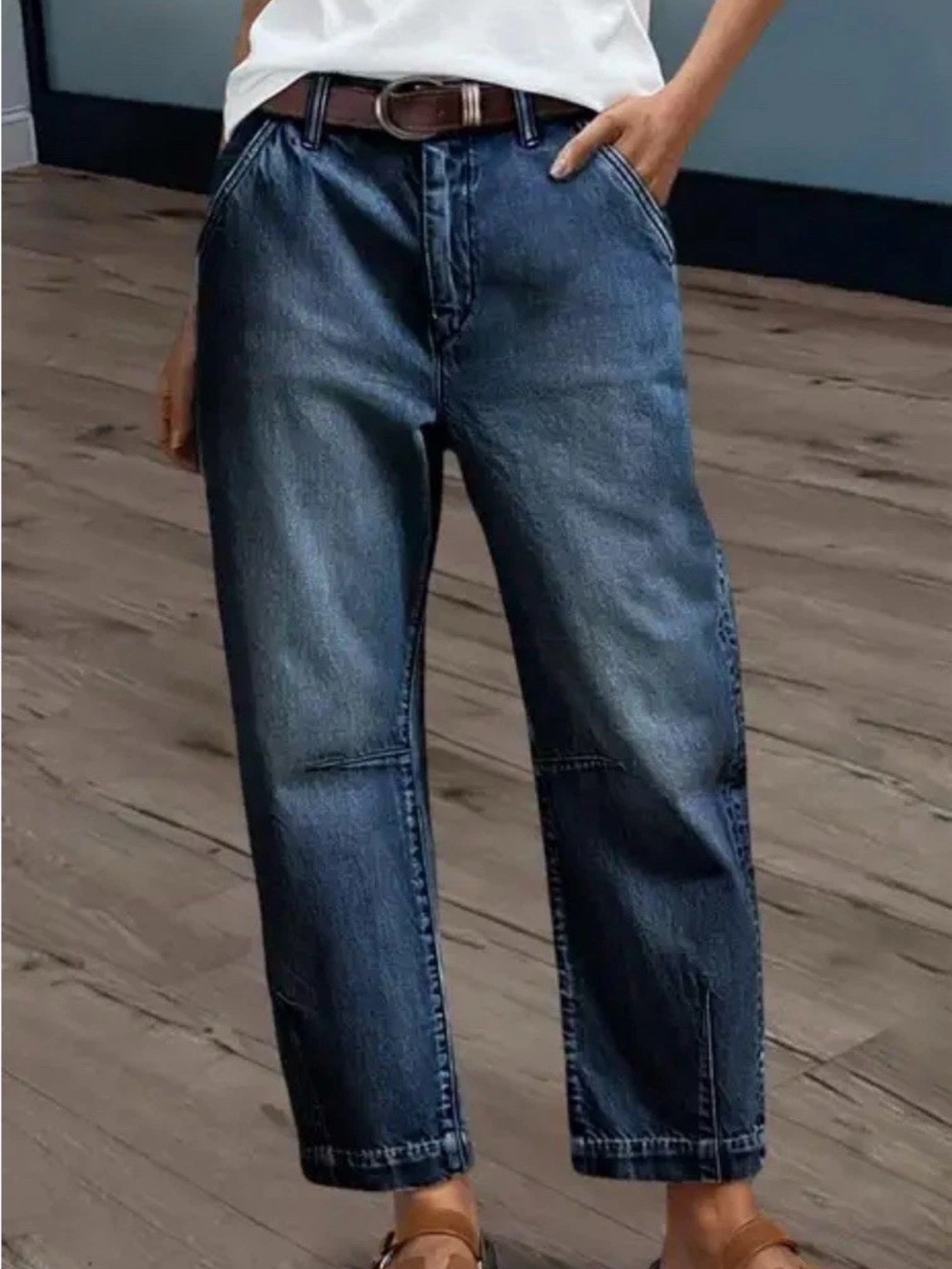 NWT Flamingals Barrel Leg Ankle Jeans in  Blue Size L 30